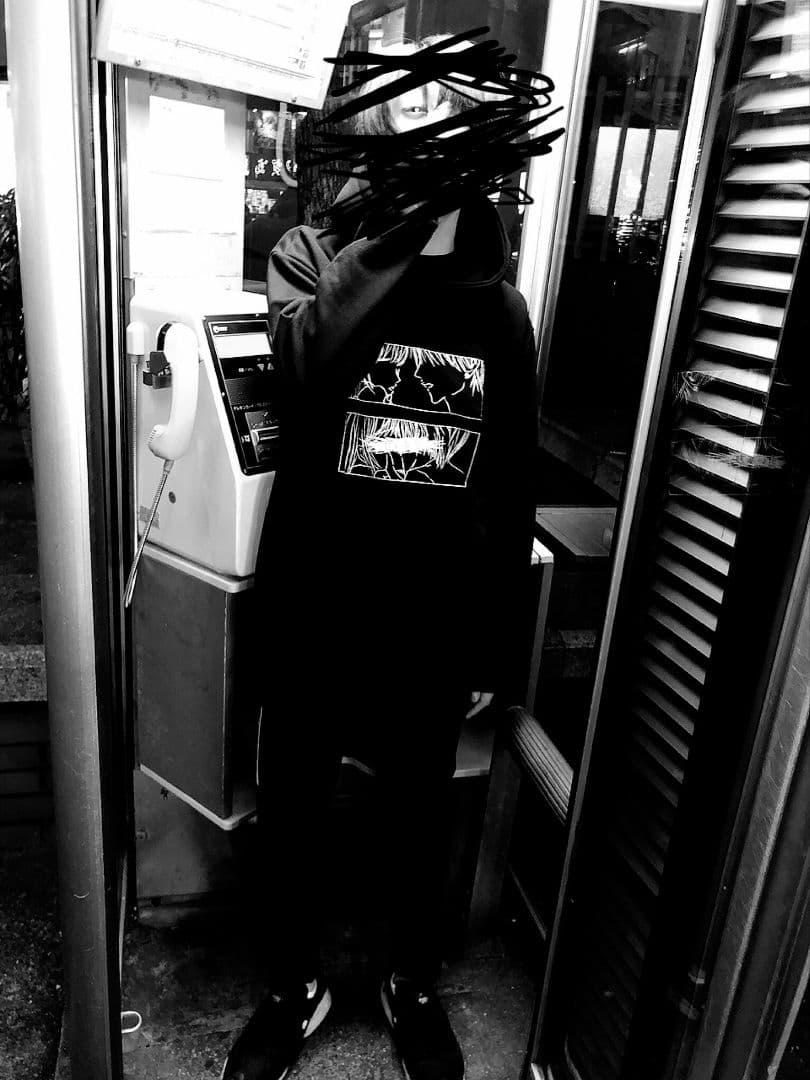 甘い暴力 パーカー