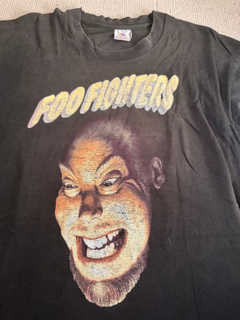 FOO FIGHTERS フーファイターズEXHAUSTED Tシャツ