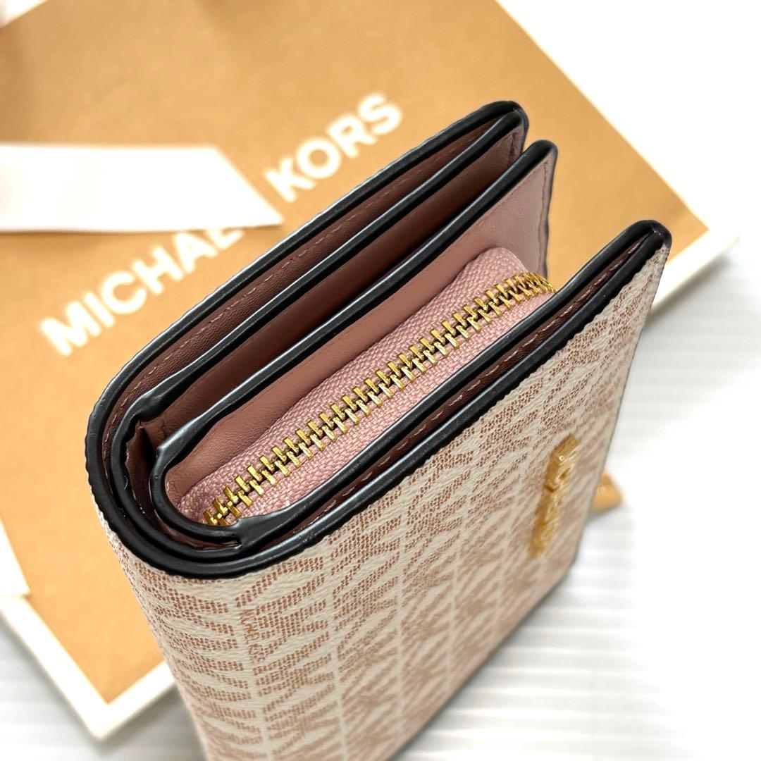 ⭐︎ 【新品、未使用品】かわいい♡マイケルコース 2つ折り財布　ホワイトピンク