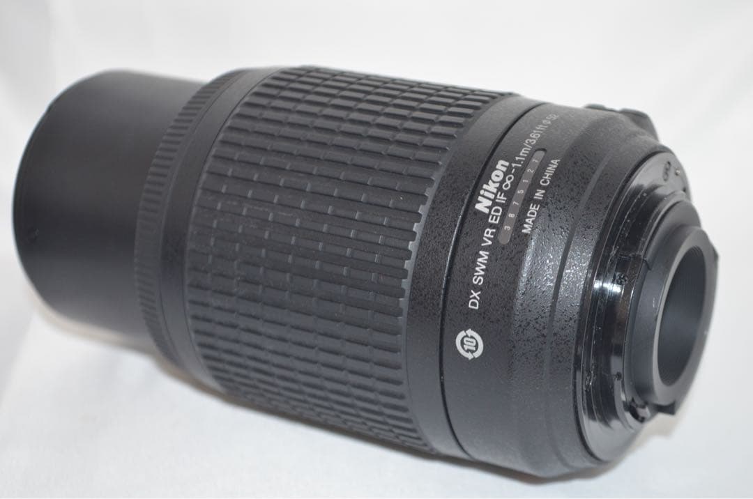 新品級　手振れ補正❤️Nikon AF-S 55-200mm VR❤️人気望遠レンズ