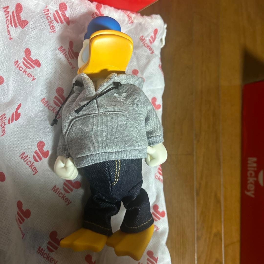 ディズニー　アディダスコラボ　フィギュア