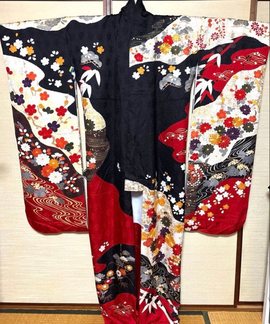黒✕赤 松竹梅 四季の花々 振袖 身丈162