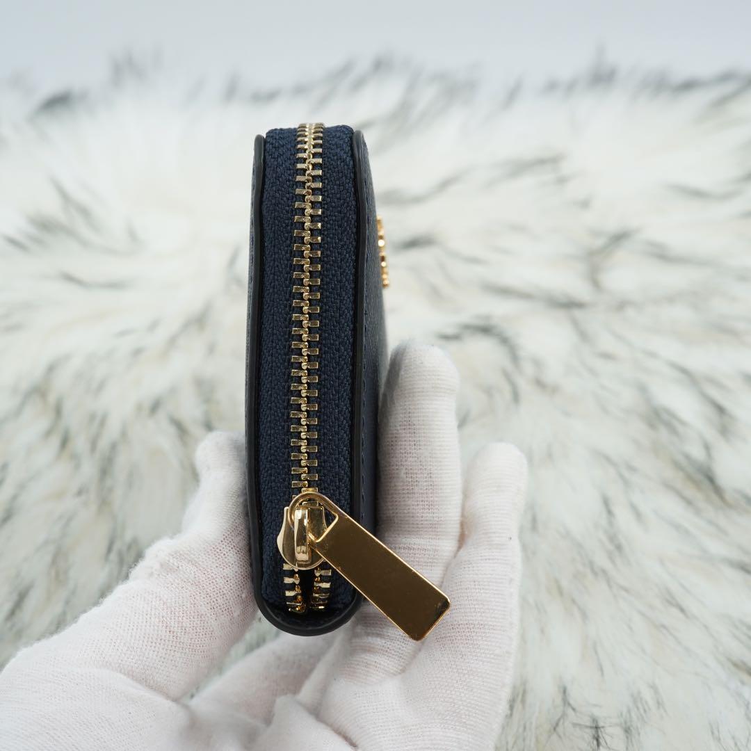 未使用　TORY BURCH ジップウォレット　小銭入れ　ケース　ネイビー