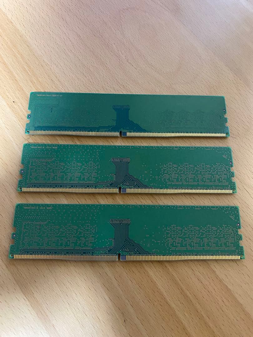 Samsung 8GB DDR4 メモリ PC4-2666V 3枚セット