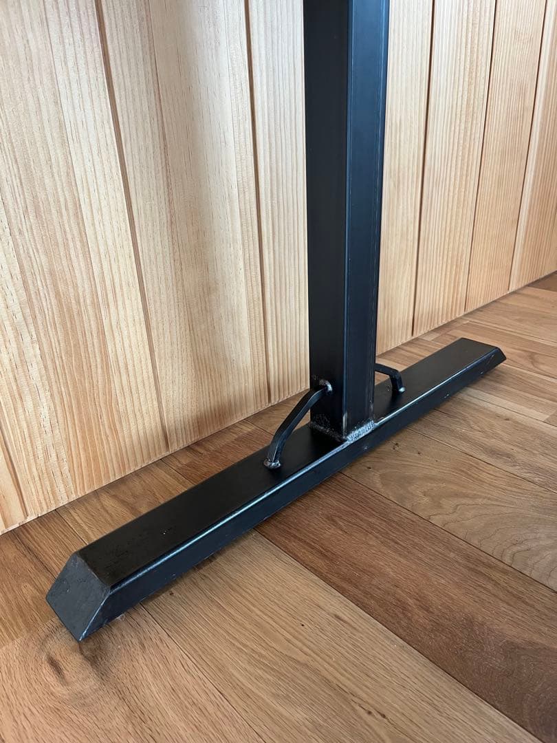 モールテックス ダイニングテーブル 長方形　コンクリート アイアン脚