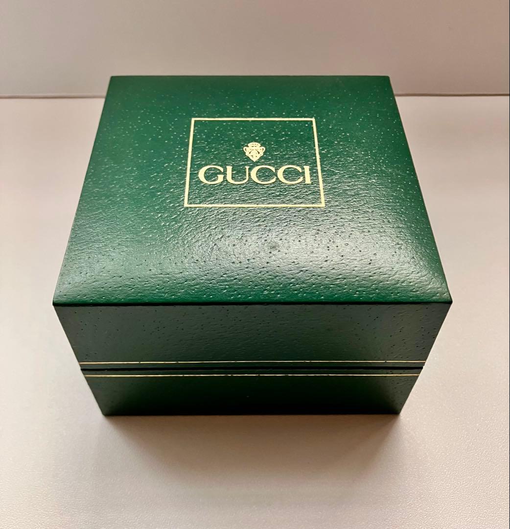 グッチ　レディース腕時計　チェンジベゼル　電池交換済み