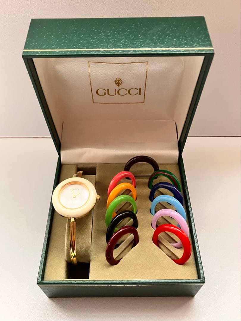 グッチ　レディース腕時計　チェンジベゼル　電池交換済み