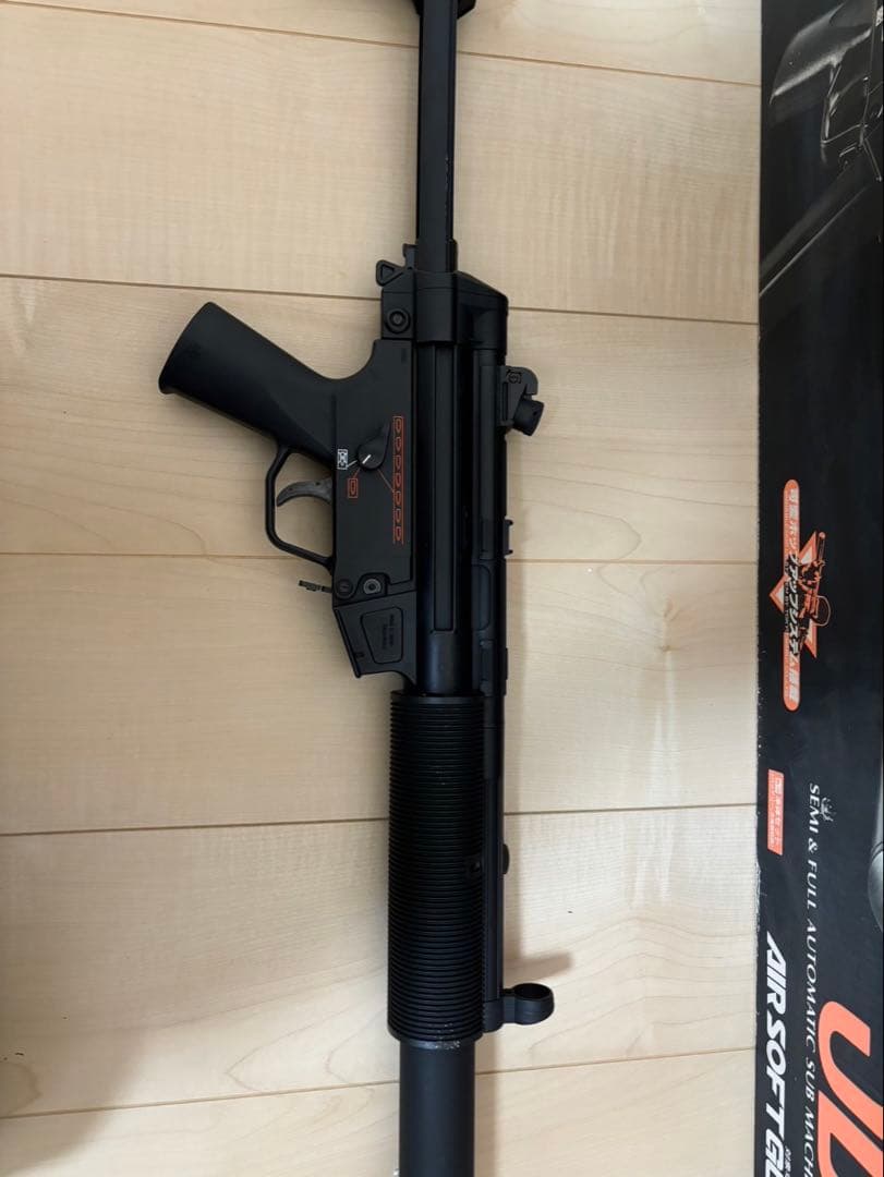【週末限定お値下げ】電動ガン　東京マルイ　MP5SD5