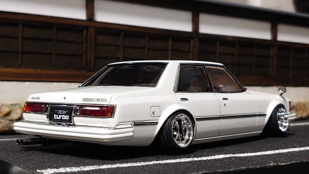 1/24 アリイ 51クレスタ 完成品