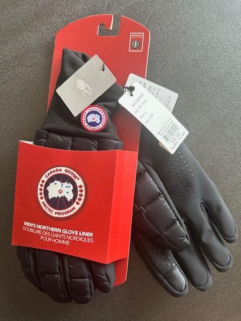 【新品未使用】  カナダグース　手袋　メンズM