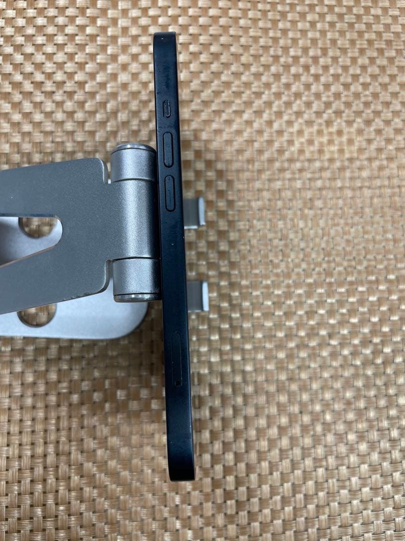 iPhone 13 128 GB ミッドナイトSIMフリー【5906】