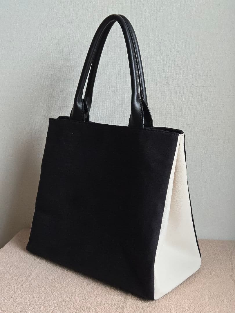 SNAKED LOWS STUDS TOTE BAG スタッズトートバッグ