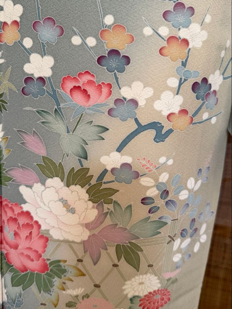 訪問着フルセット、落款入り　四季の花、染め分け　友禅　作家物