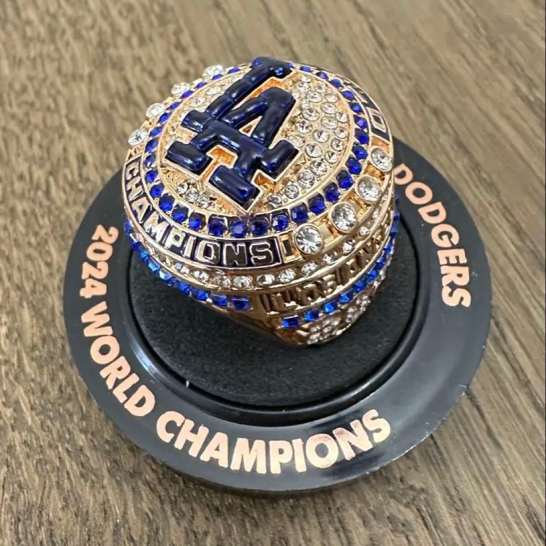 ワールドチャンピオン　フレディ・フリーマン　レプリカ　指輪