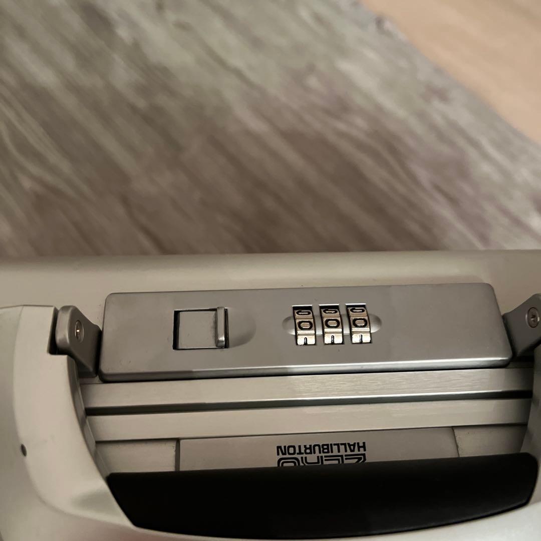 ゼロハリバートン　SL アタッシュケース　美品　値下げ中　　いっちゃん