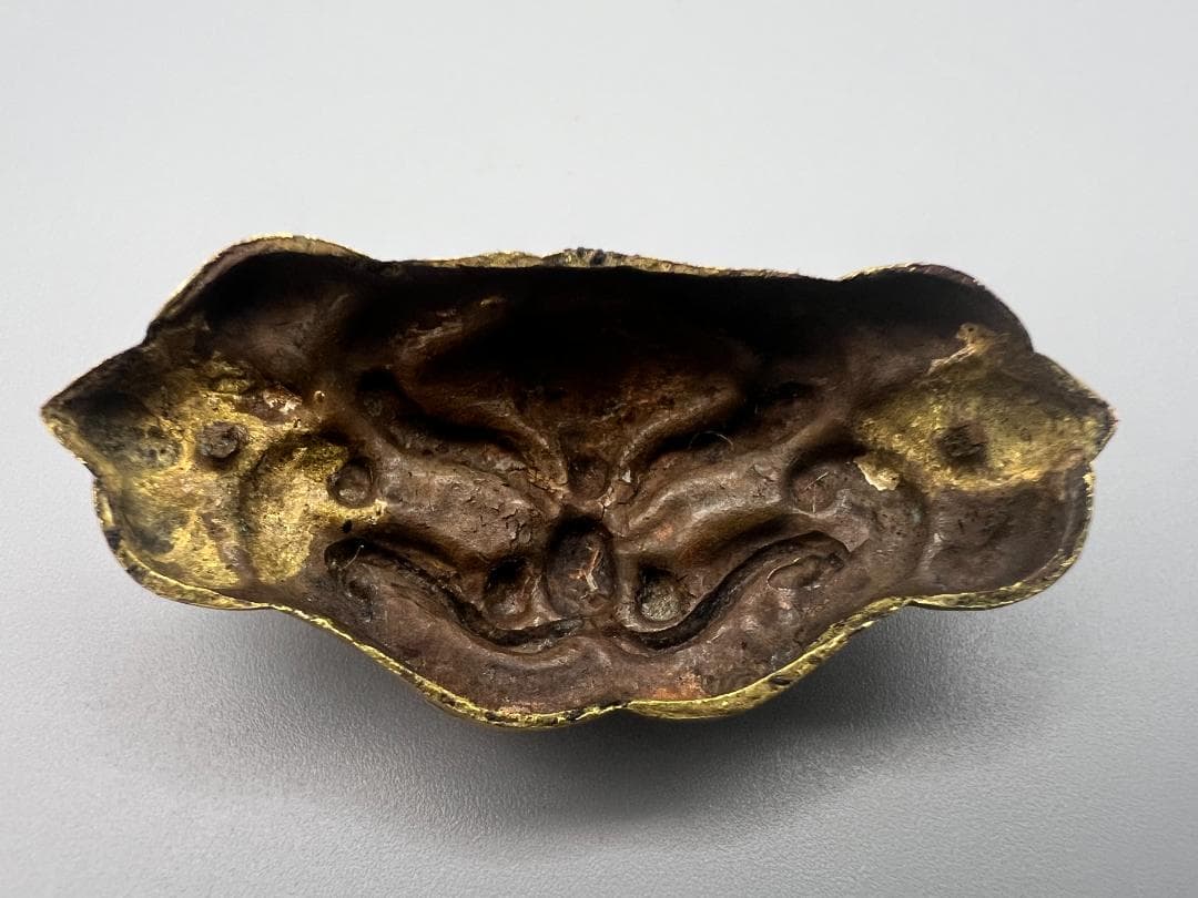 尾州藩士　江戸明治期　獅子顔形　手彫　大金具　銅製鍍金　骨董品