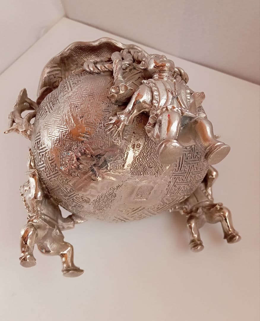 香炉　二上常太郎　元威　茶袋型香炉　洋銀　伝統工芸