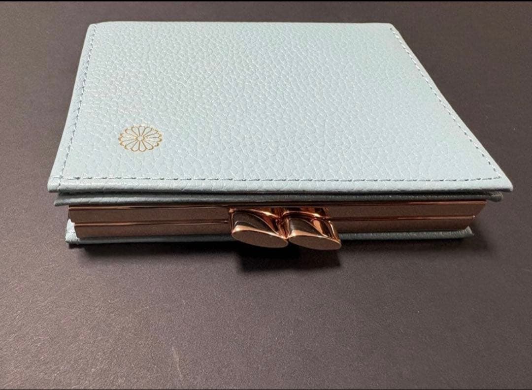 【新品未使用、即日発送】皇居がま口財布　ライトブルー