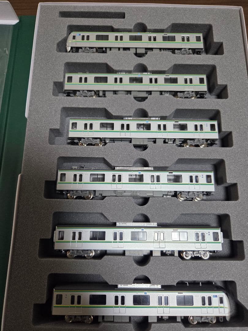 KATO 10-1605/1606　東京メトロ　千代田線16000系(5次車)