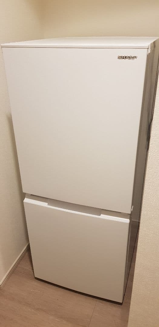 ゆ*の様 極美品 SHARP SJ-D15W 冷蔵庫 152L シャープ