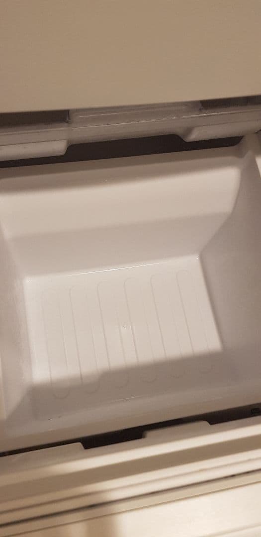 ゆ*の様 極美品 SHARP SJ-D15W 冷蔵庫 152L シャープ