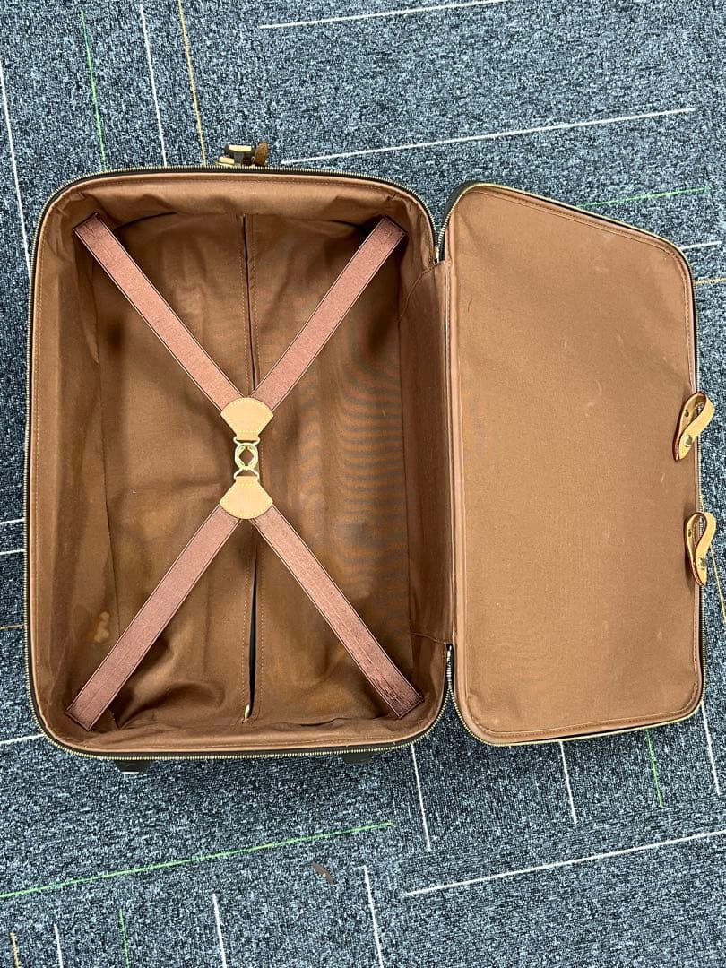 Louis Vuitton モノグラム M23251 ペガス55キャリーケース