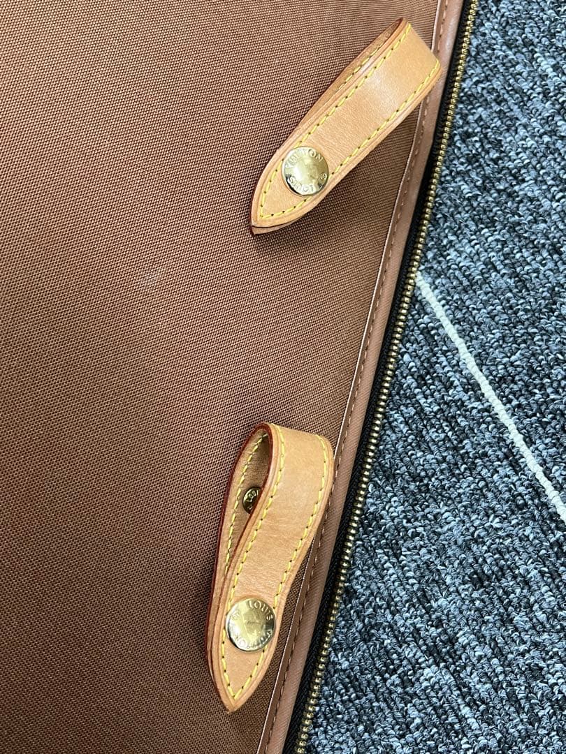 Louis Vuitton モノグラム M23251 ペガス55キャリーケース