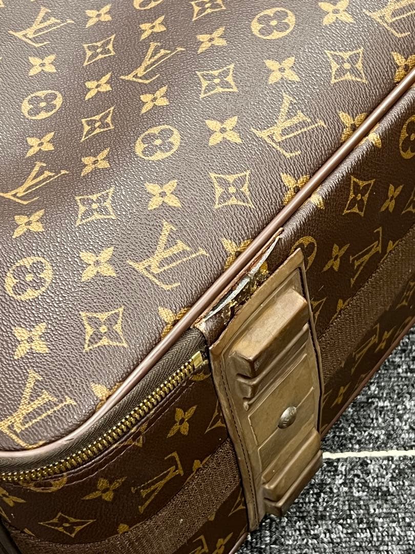 Louis Vuitton モノグラム M23251 ペガス55キャリーケース