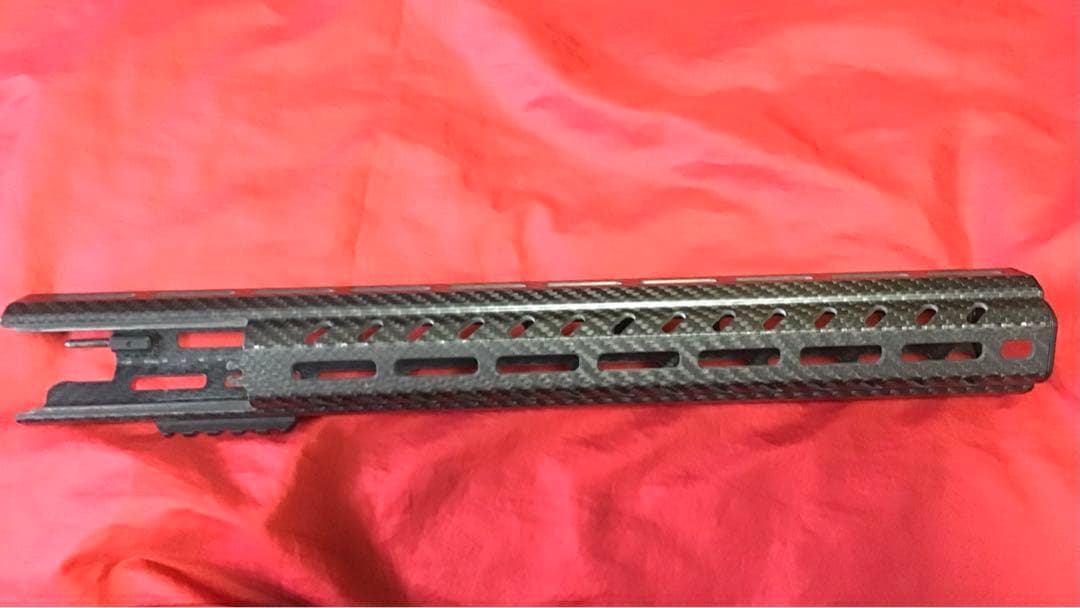 ランサーシステムズ製　実物 SIG MPXカーボンハンドガード16インチ　中古品