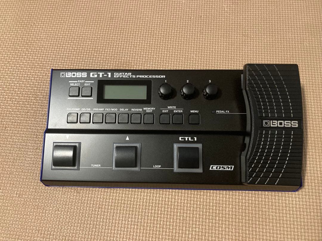 【ほぼ未使用/美品！】BOSS GT-1 マルチエフェクター