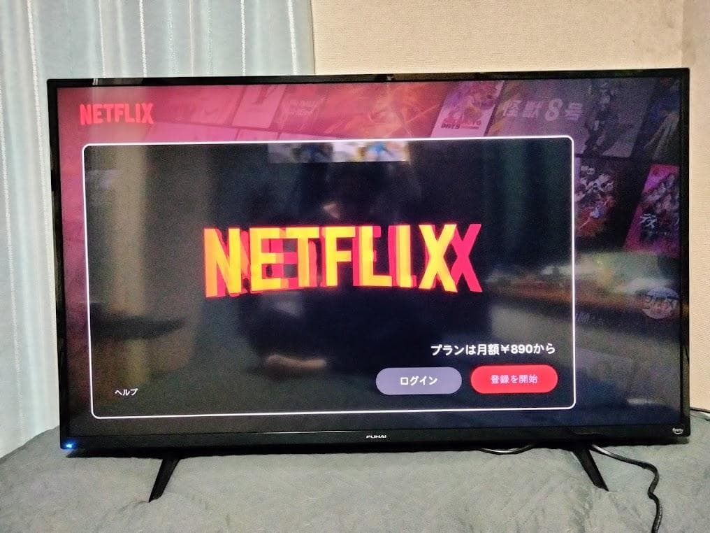 横浜駅から３０Km以内は無料配送 2023年 ４３インチ　４Kスマートテレビ