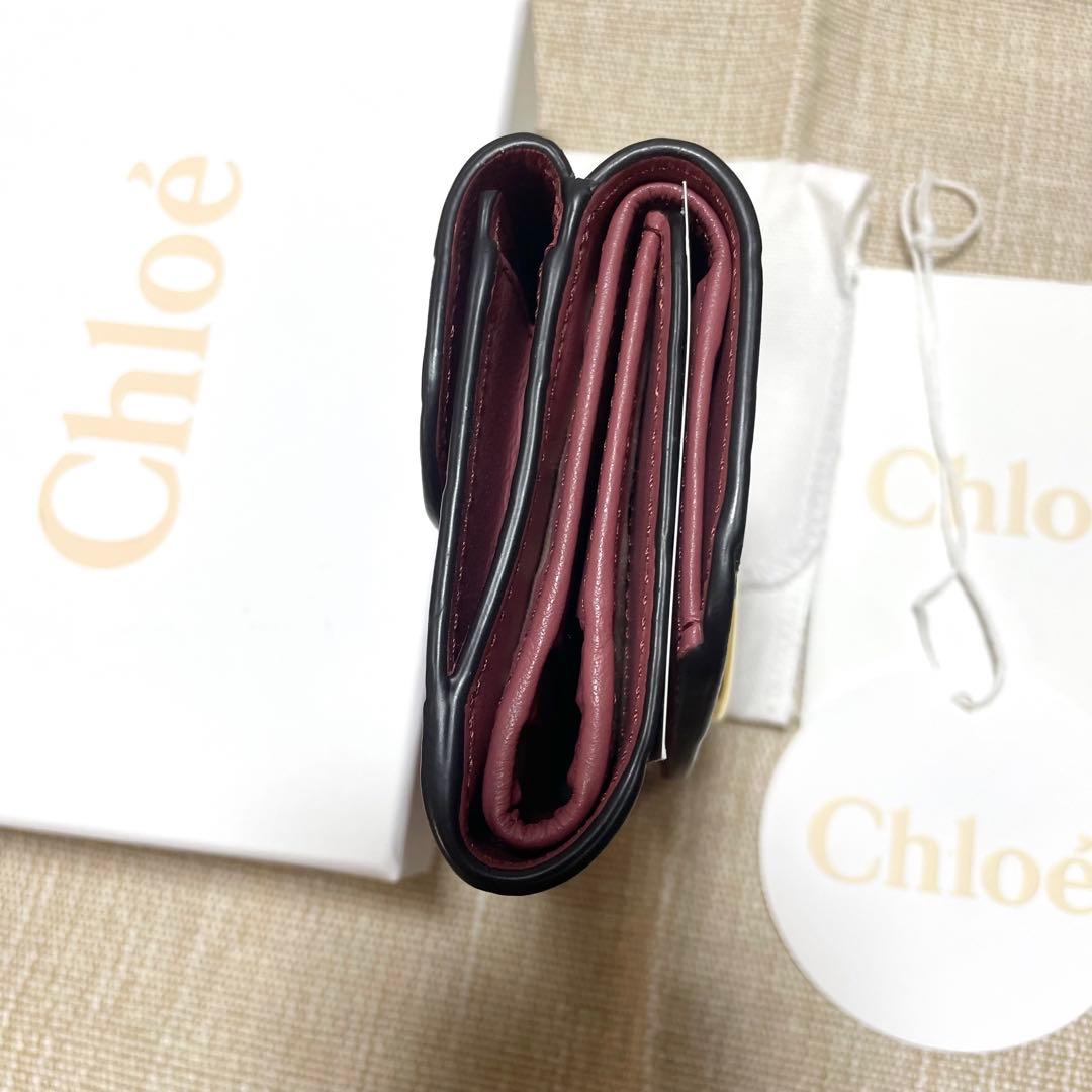 クロエ　Chloe 三つ折り財布　折り畳み財布　コンパクト