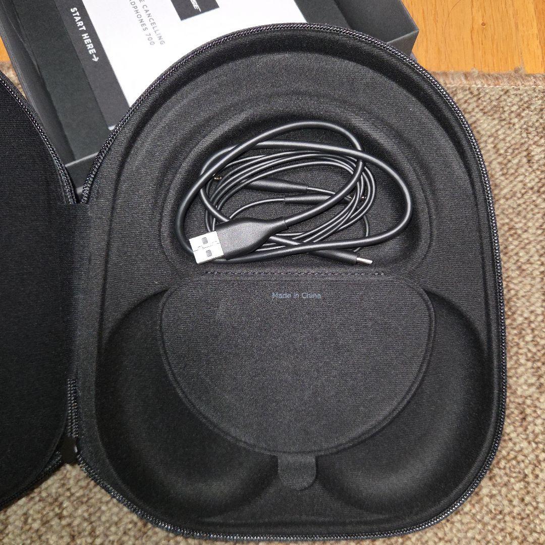 BOSE(ボーズ) ノイズキャンセリングヘッドホン 700