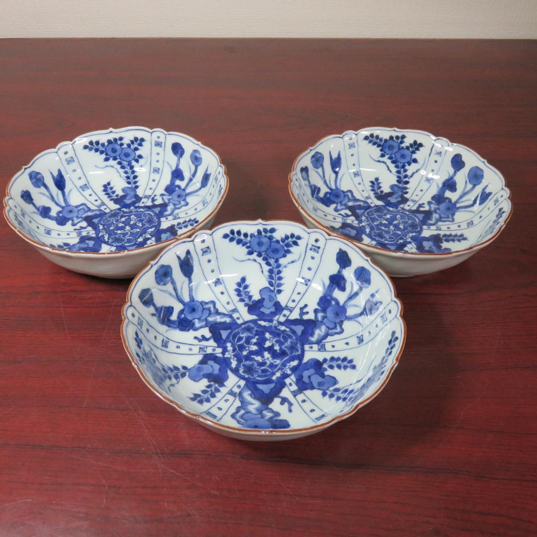 染付 なます皿 3ケ 芙蓉手 明治 花文様 輪花 花弁 唐花草 歪み 美品