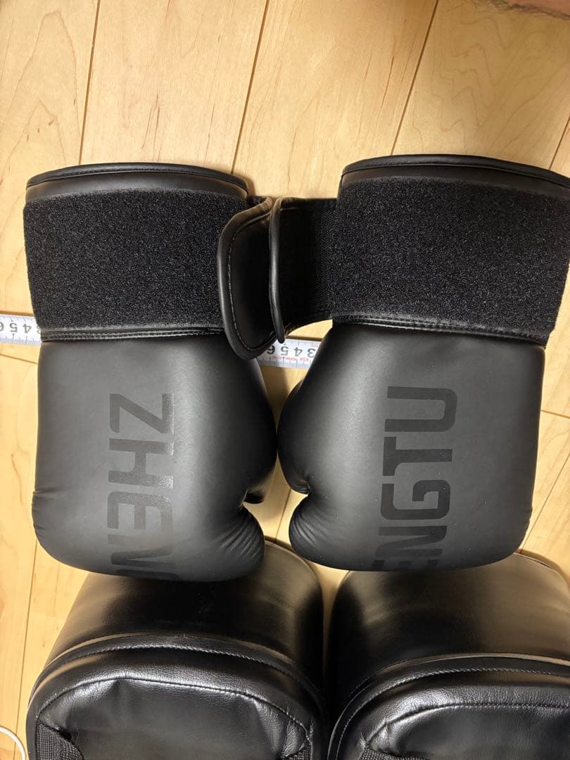 Winning ウイニング キックミット 2個+ボクシンググローブ　セット