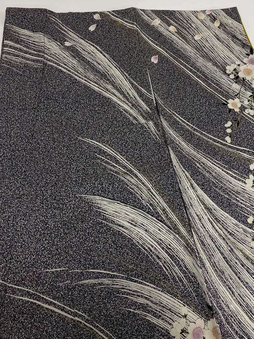 振袖 豪華 叩き染 金駒 金彩 桜文様 個性的 身丈172cm