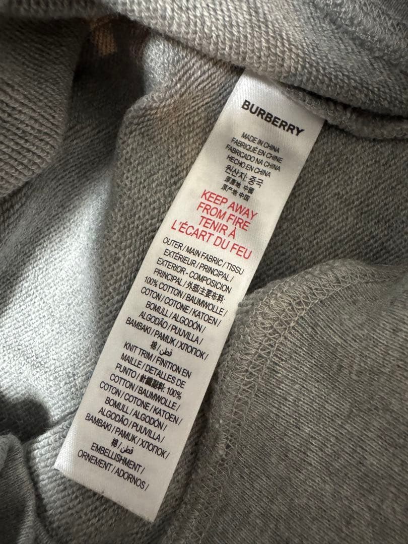 BURBERRY トレーナー 12歳