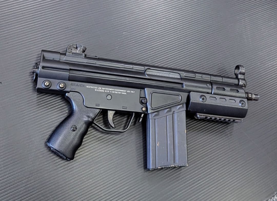 取り回し抜群 G3 SAS 耐久アップ内部カスタム　スタンダード電動ガン