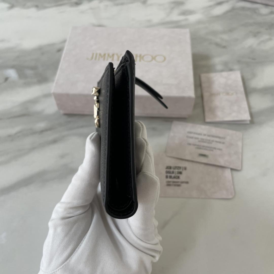 ジミーチュウ　LITZY 二つ折り　財布　ブラック　バッグ　スニーカー