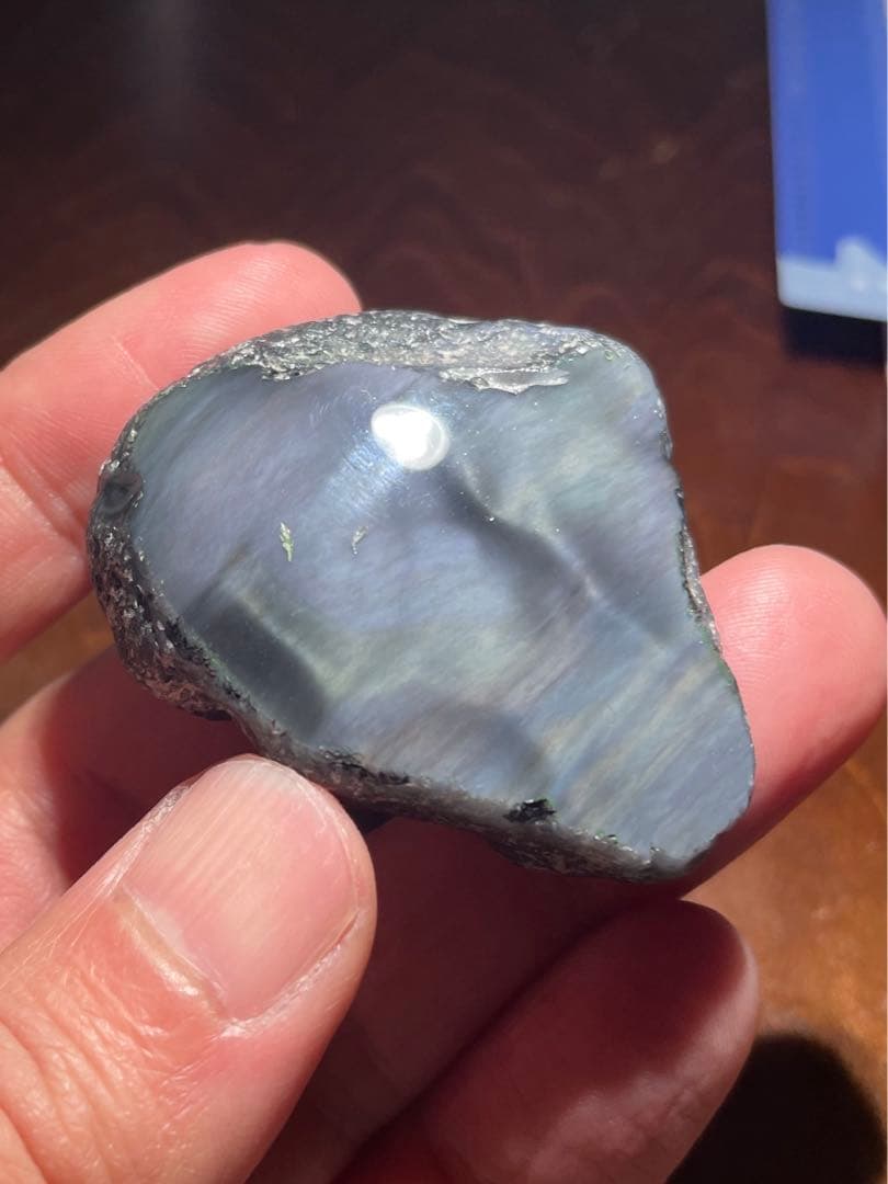 研磨品　十勝石玲瓏　グリーンベースオーロラ　レインボーオブシディアン