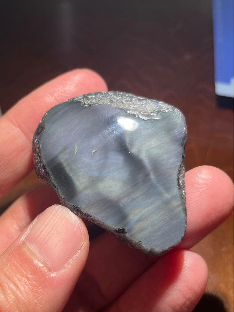 研磨品　十勝石玲瓏　グリーンベースオーロラ　レインボーオブシディアン