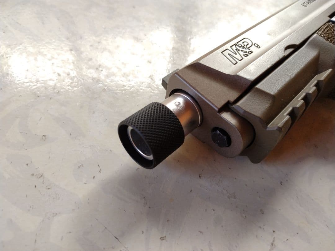 東京マルイ M&P9 Vカスタム ガスブローバック　中古品