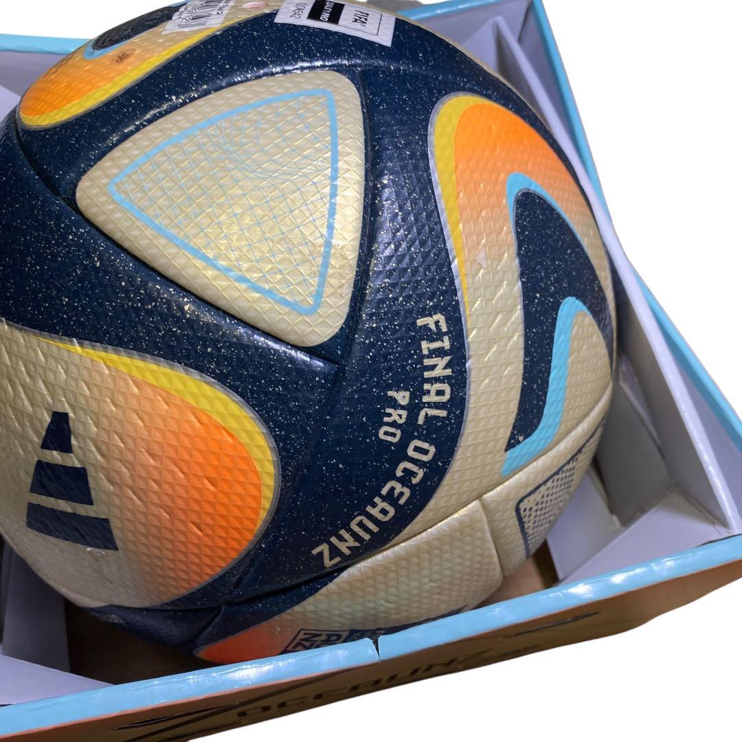 希少✨レア❗️アディダス　サッカーボール　ファイナル オーシャンズ プロ　5号球