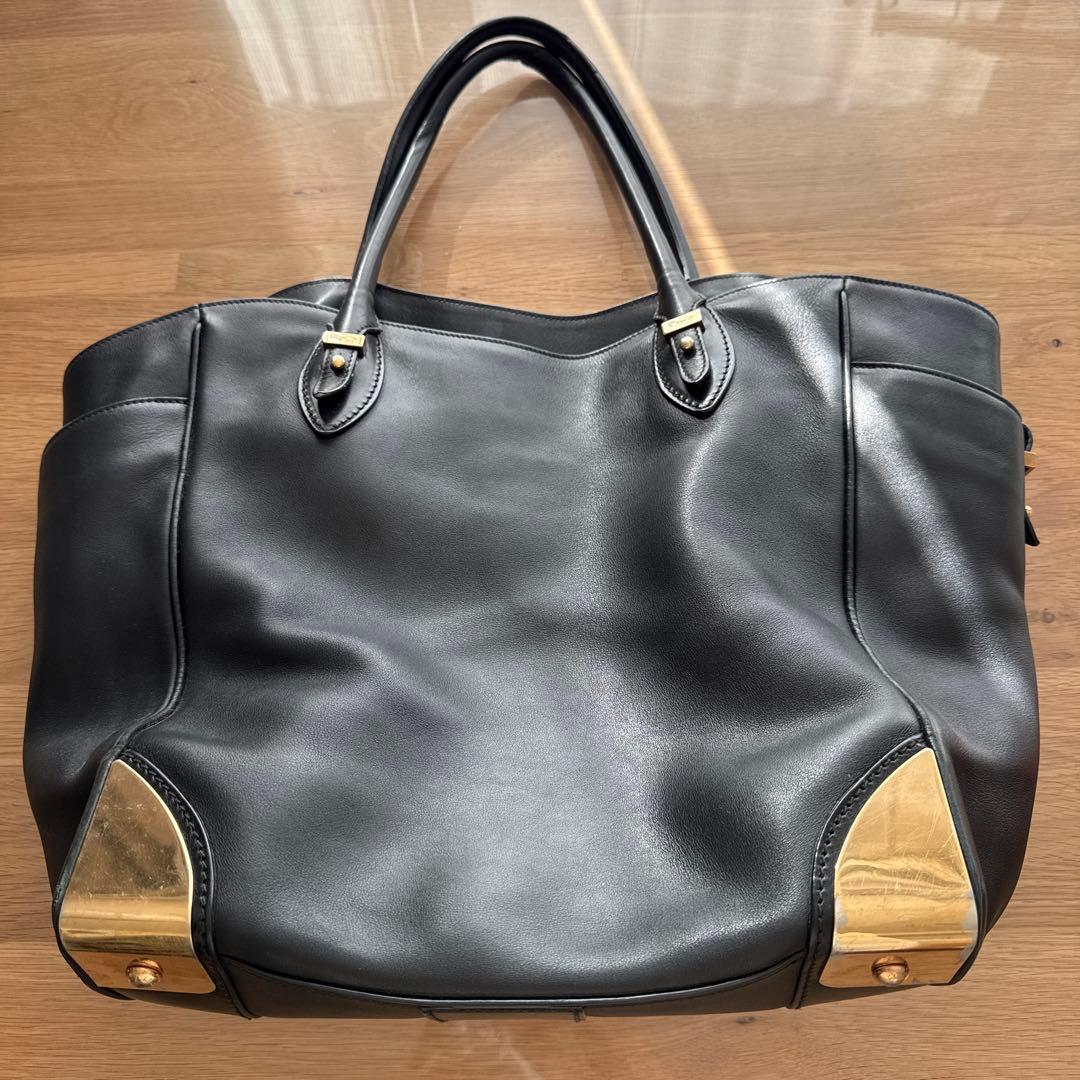 フェラガモ　ショルダーバッグ