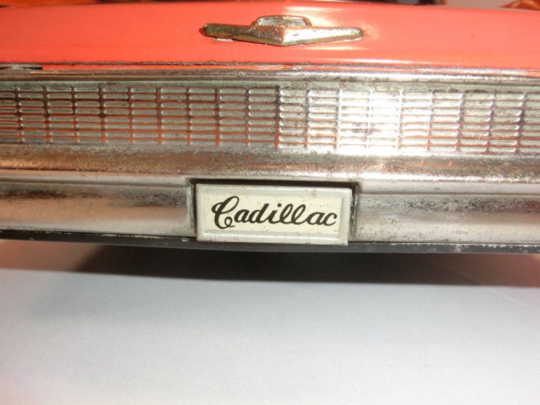 ICHIKOイチコー　Cadillacキャデラック　ブリキミニカー全長約50cm