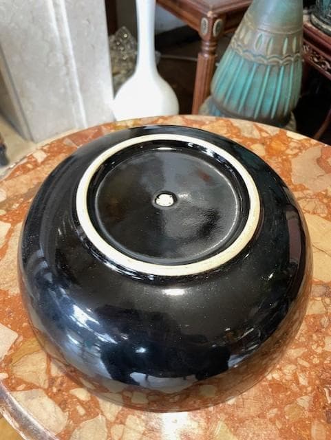 黒い漆器椀 渦巻き模様 木箱付き