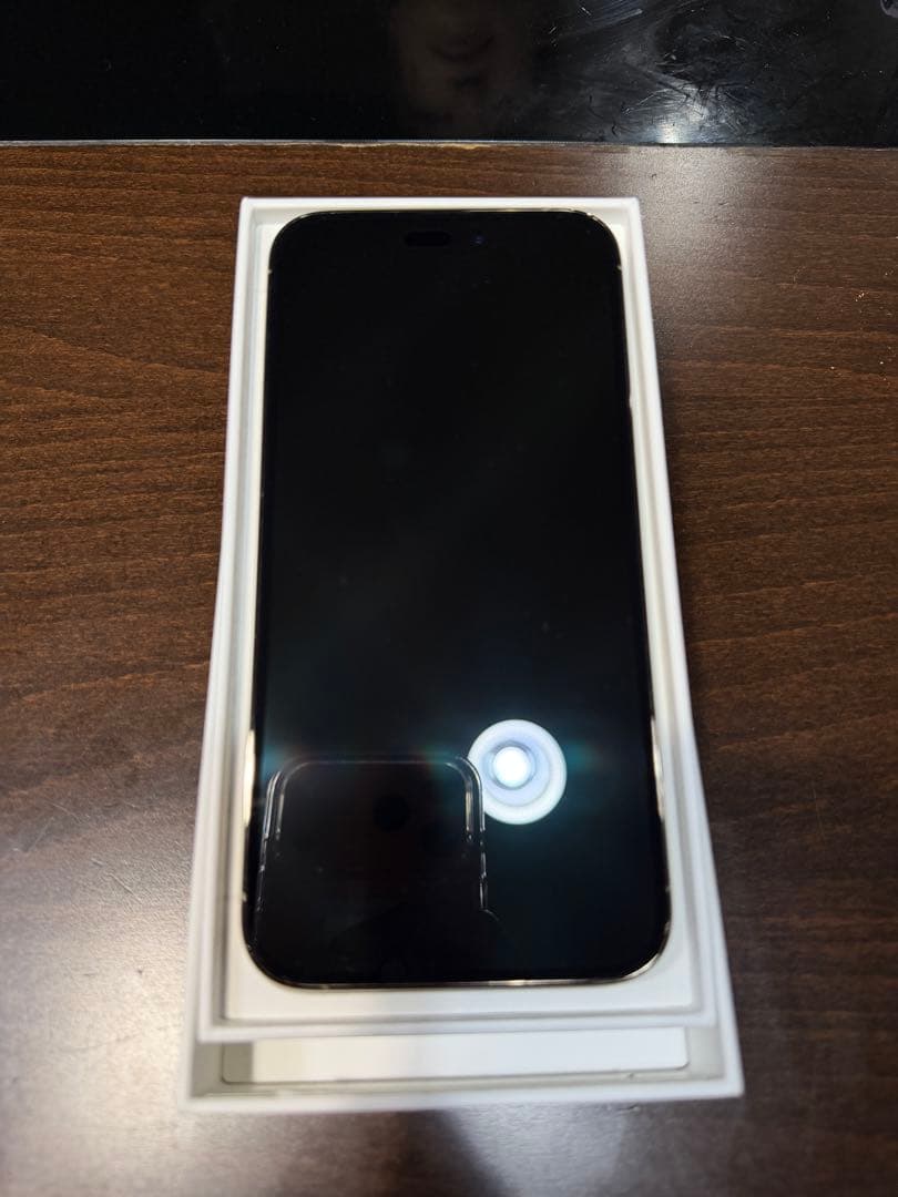 iPhone 14Pro MAX ゴールド本体 動作問題ナシ