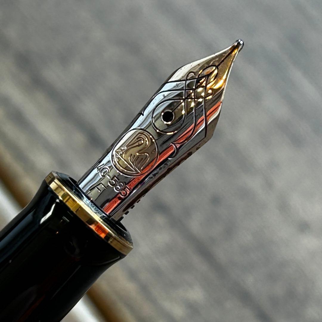 ペリカン スーベレーンＭ600 赤縞