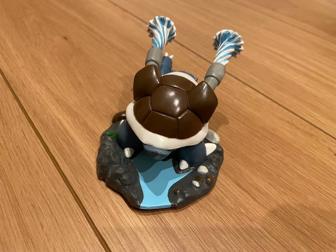 ポケットモンスター　フィギュア　御三家　リザードン、カメックス、フシギバナ