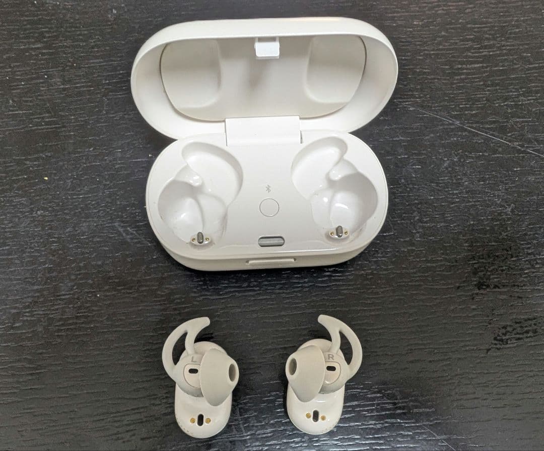 BOSE QuietComfort Earbuds ホワイト動作可能